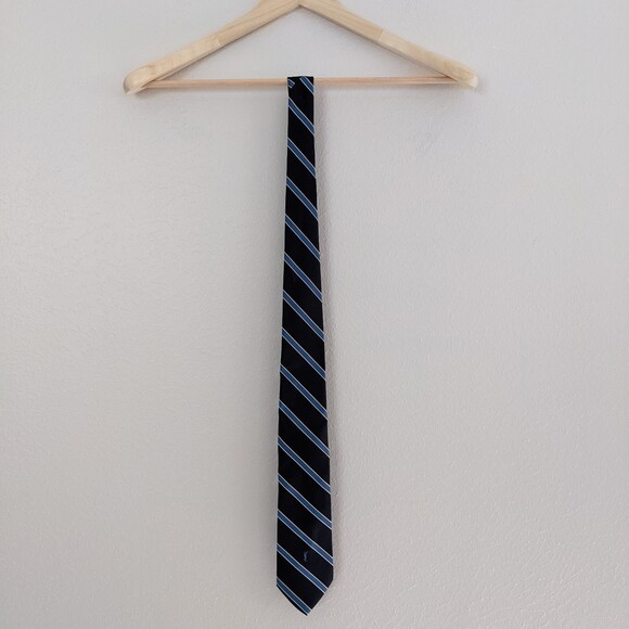 Yves Saint Laurent Men's Neck Tie Blue on Blue Stripe - Picture 1 of 4
